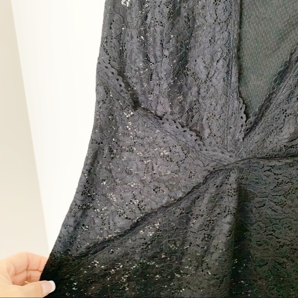 #8 - Bebe Black Lace Sleeveless Blouse - SZ M - Picture 7 of 7